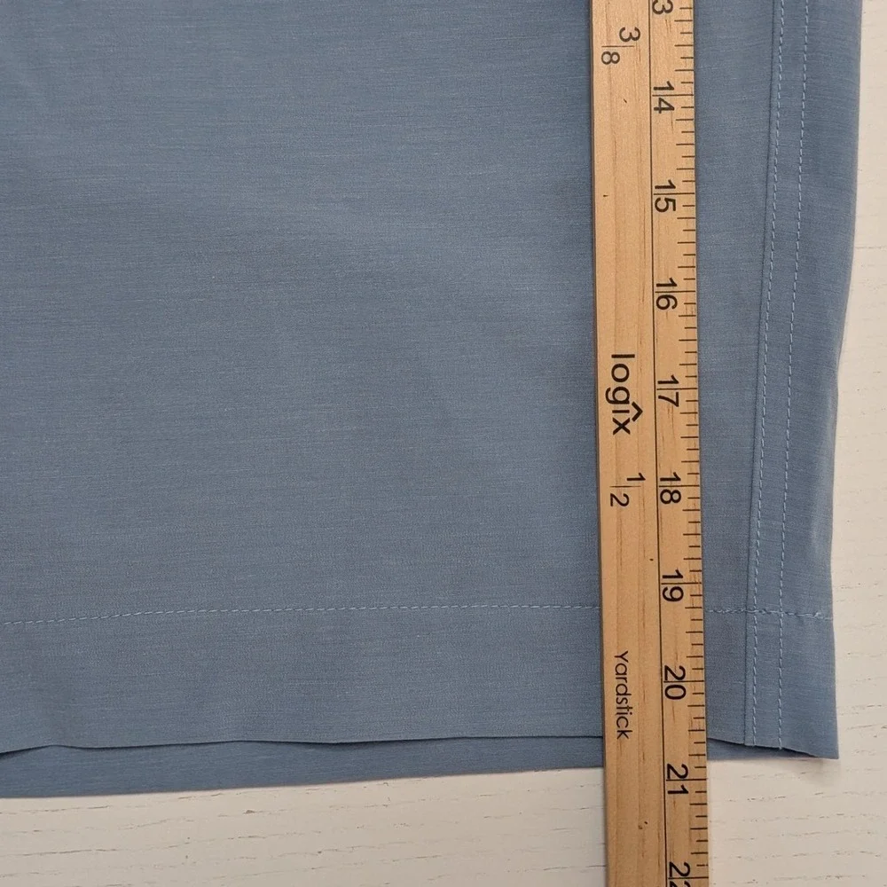 NWT Faherty Belt Loop All Day Shorts Mens 42 Blue 9